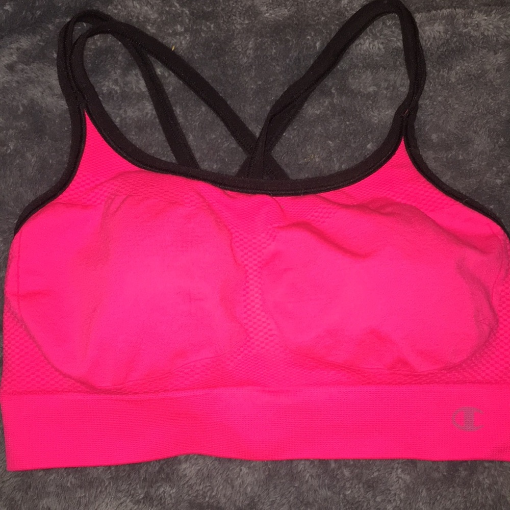 Sports bra hot pink💖💕💓💗